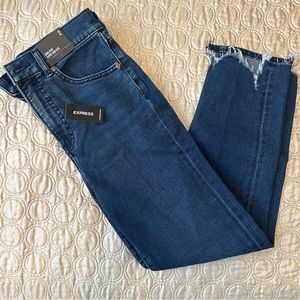 ⭐️NEW Womens Express Skinny Jean Size 2⭐️
